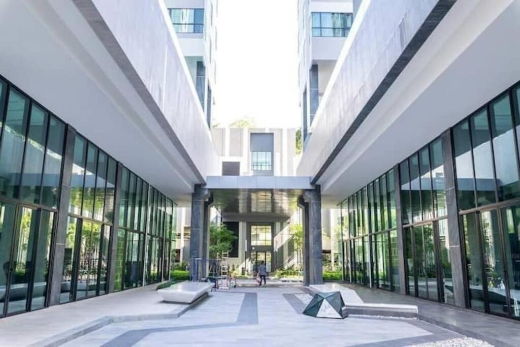 The Base Central パッタヤー エクステリア 写真
